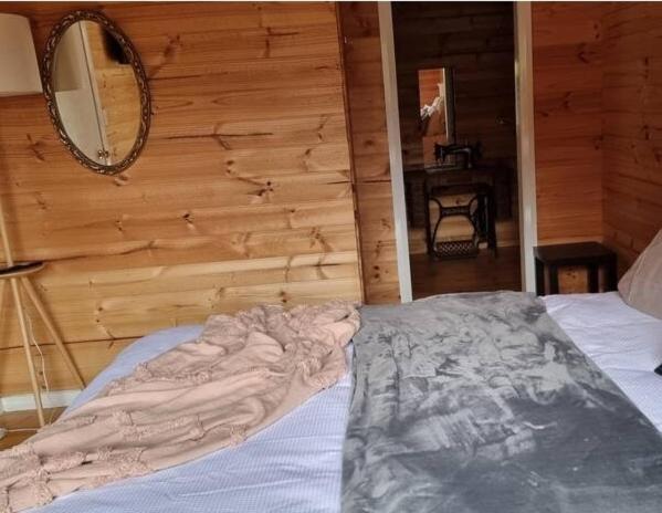 Russell Falls Holiday Cottages National Park Room photo