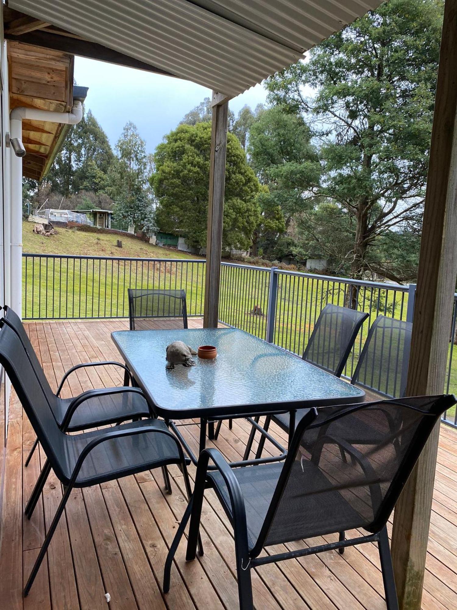 Russell Falls Holiday Cottages National Park Room photo